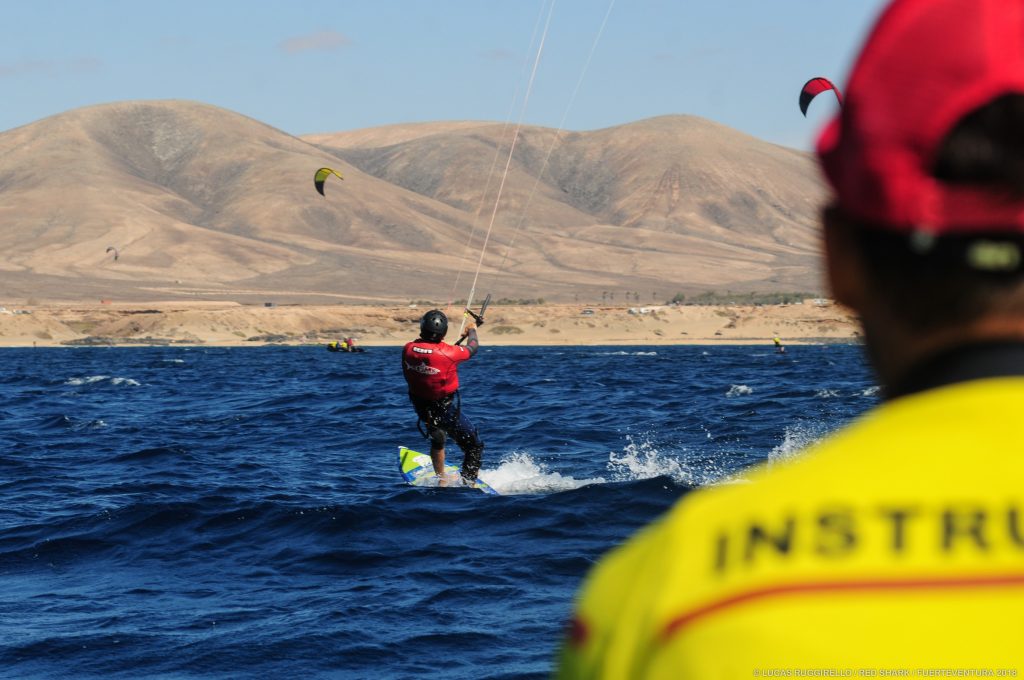 Private Kitesurfing boat Lessons in Fuerteventura