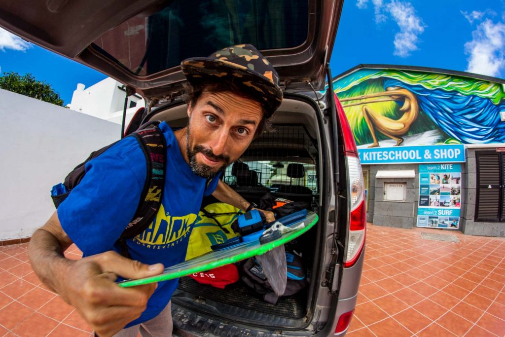 Private Kitesurfing boat Lessons in Fuerteventura